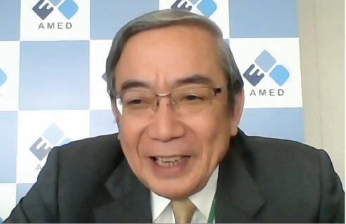 オンラインインタビューに答える三島理事長(NISTEP撮影)